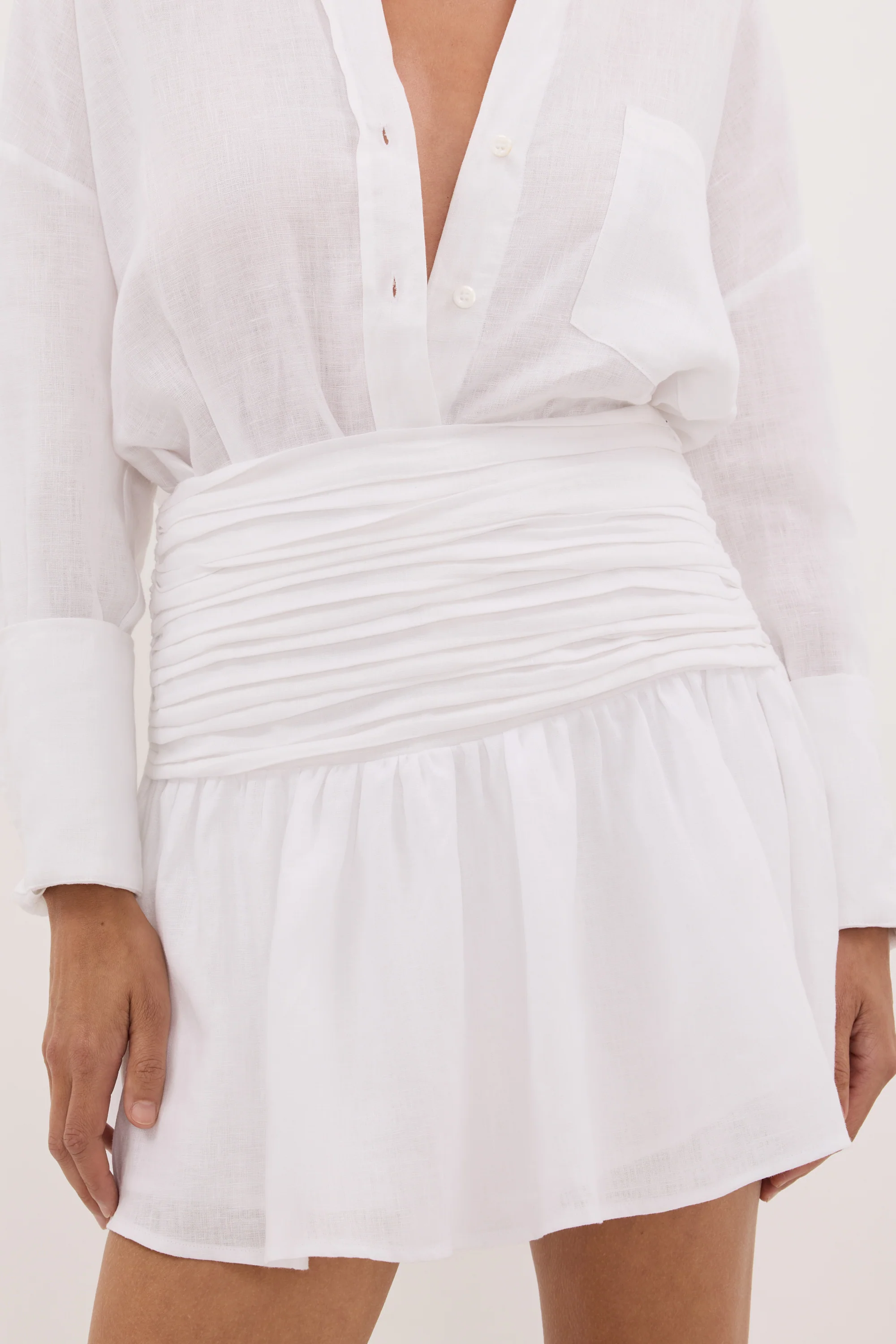 CATANIA WHITE LINEN MINI SKIRT - Image 6