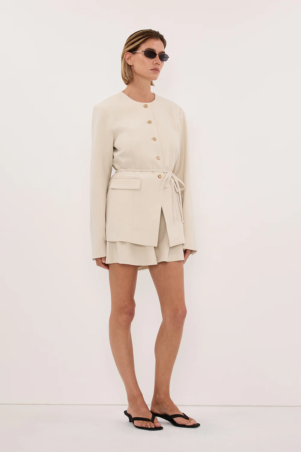 CYRUS BONE COLLARLESS BLAZER - Image 3