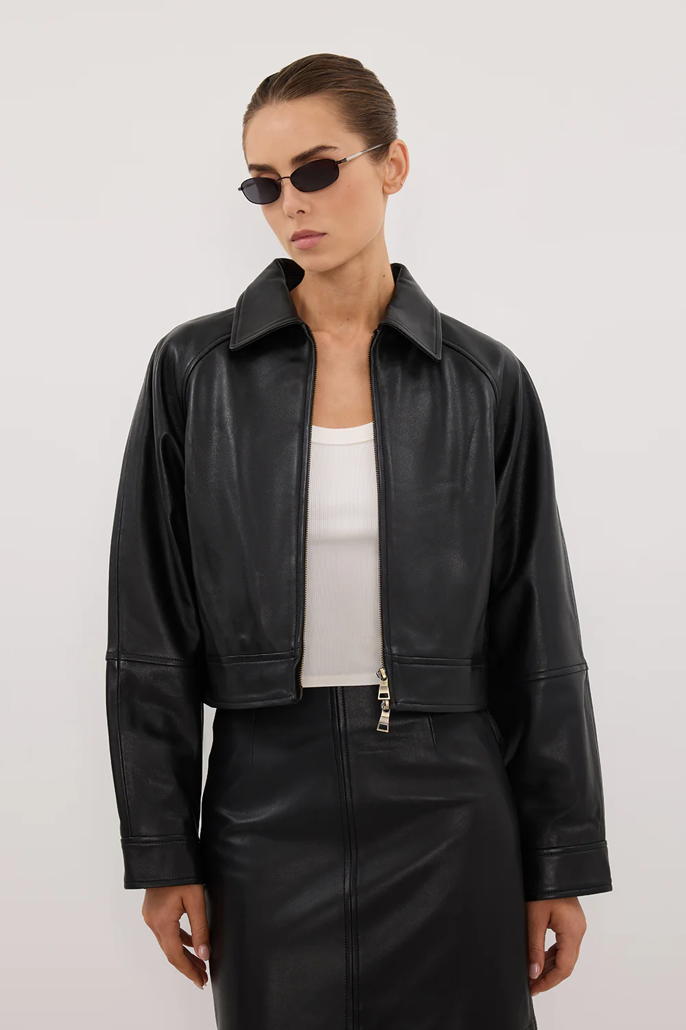 FREYA BLACK CROPPED LEATHER JACKET - Image 3