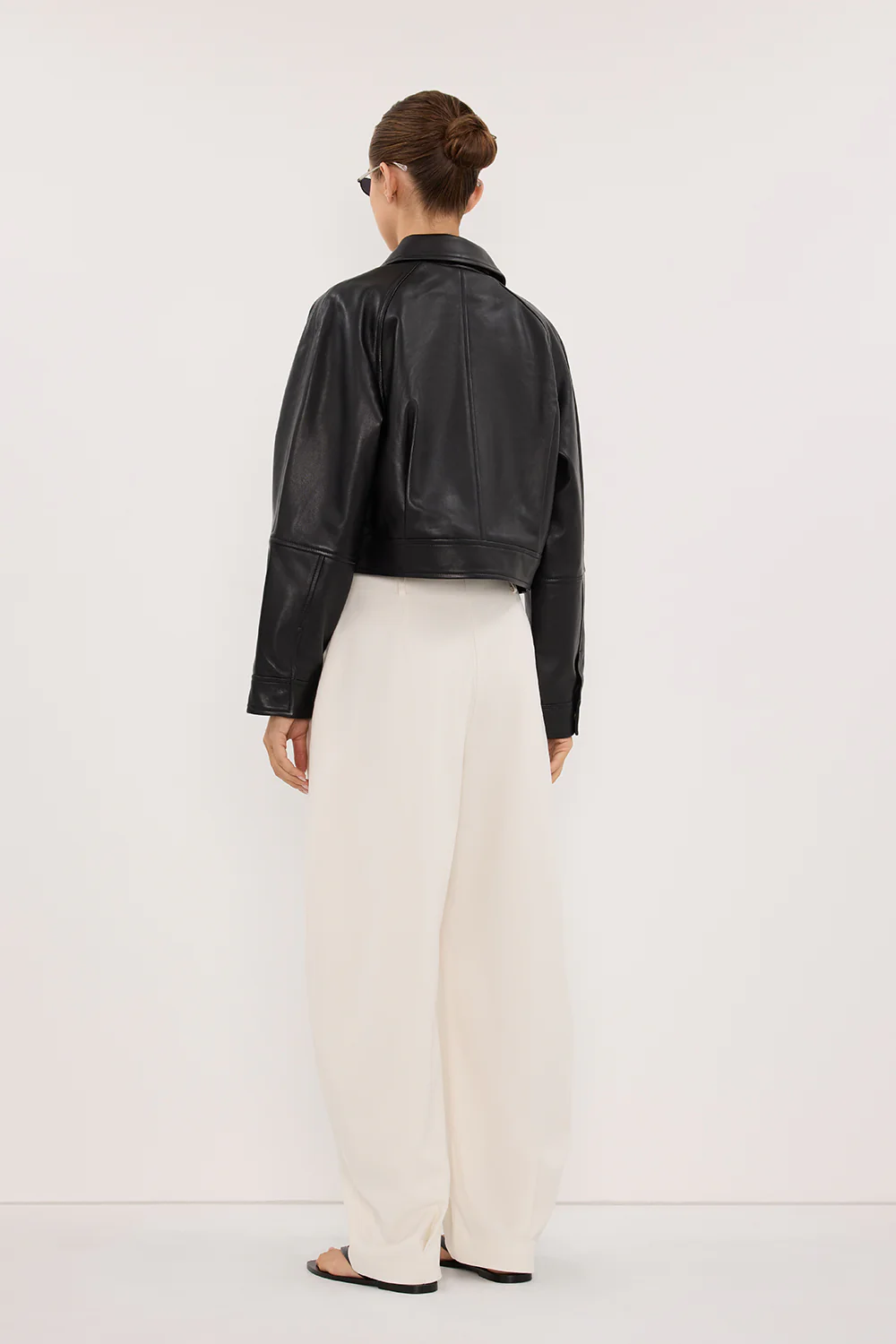 FREYA BLACK CROPPED LEATHER JACKET - Image 8